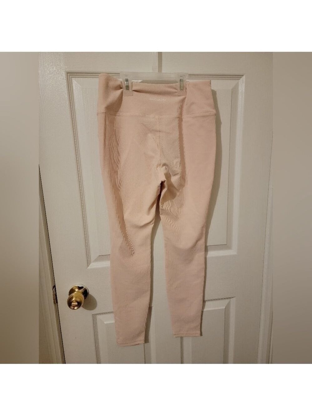 Better Me Ribbed Textured Soft Leggings - Picture 4 of 6